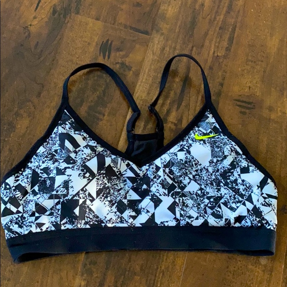 Nike Women’s Sports Bra